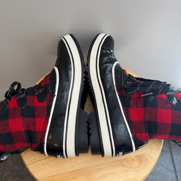 SOREL Black & Red Plaid Ankle Winter Snow Boots Women’s 7.5 Torino Waterproof - Picture 8 of 13